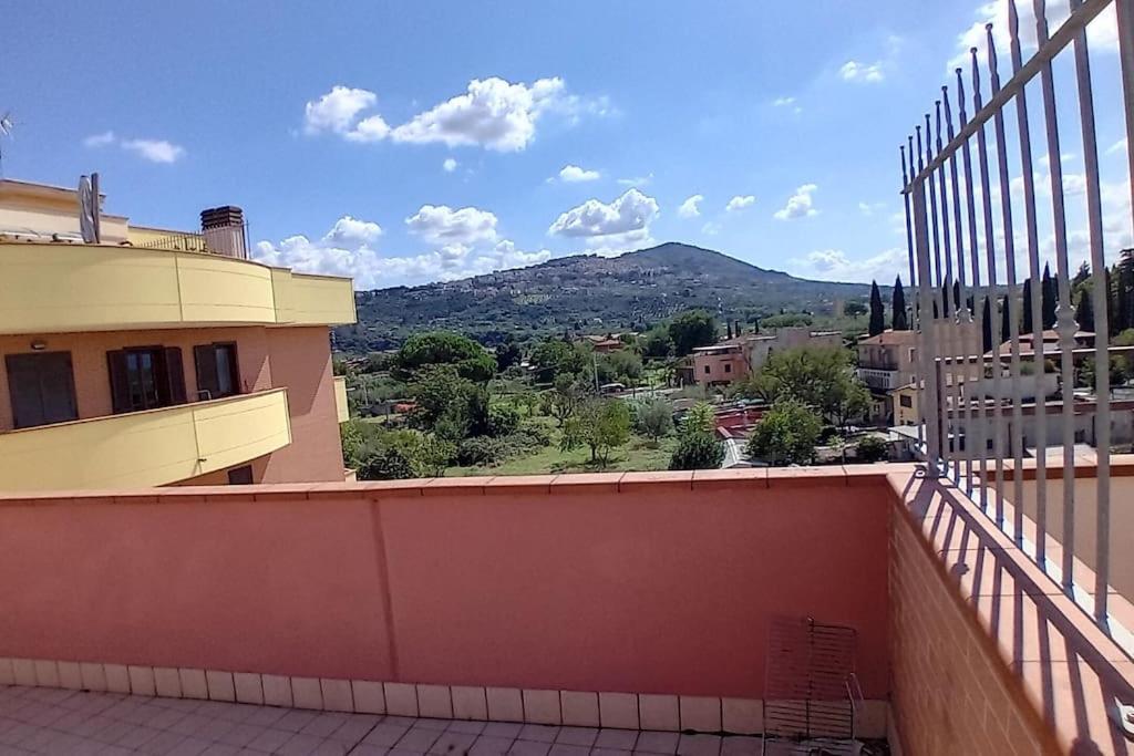 Tivoli, La Terrazza Di Bamby Διαμέρισμα Εξωτερικό φωτογραφία